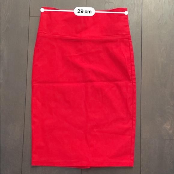 Charlotte Russe Holiday Red Split Midi Pencil Skirt - Picture 8 of 10